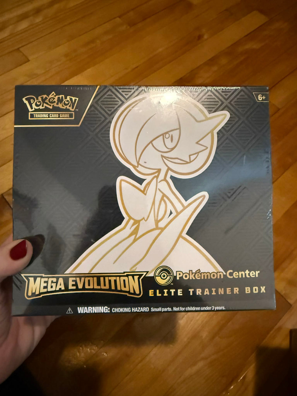Mega Evolution Pokémon Center Elite Trainer Box (Mega Gardevoir)