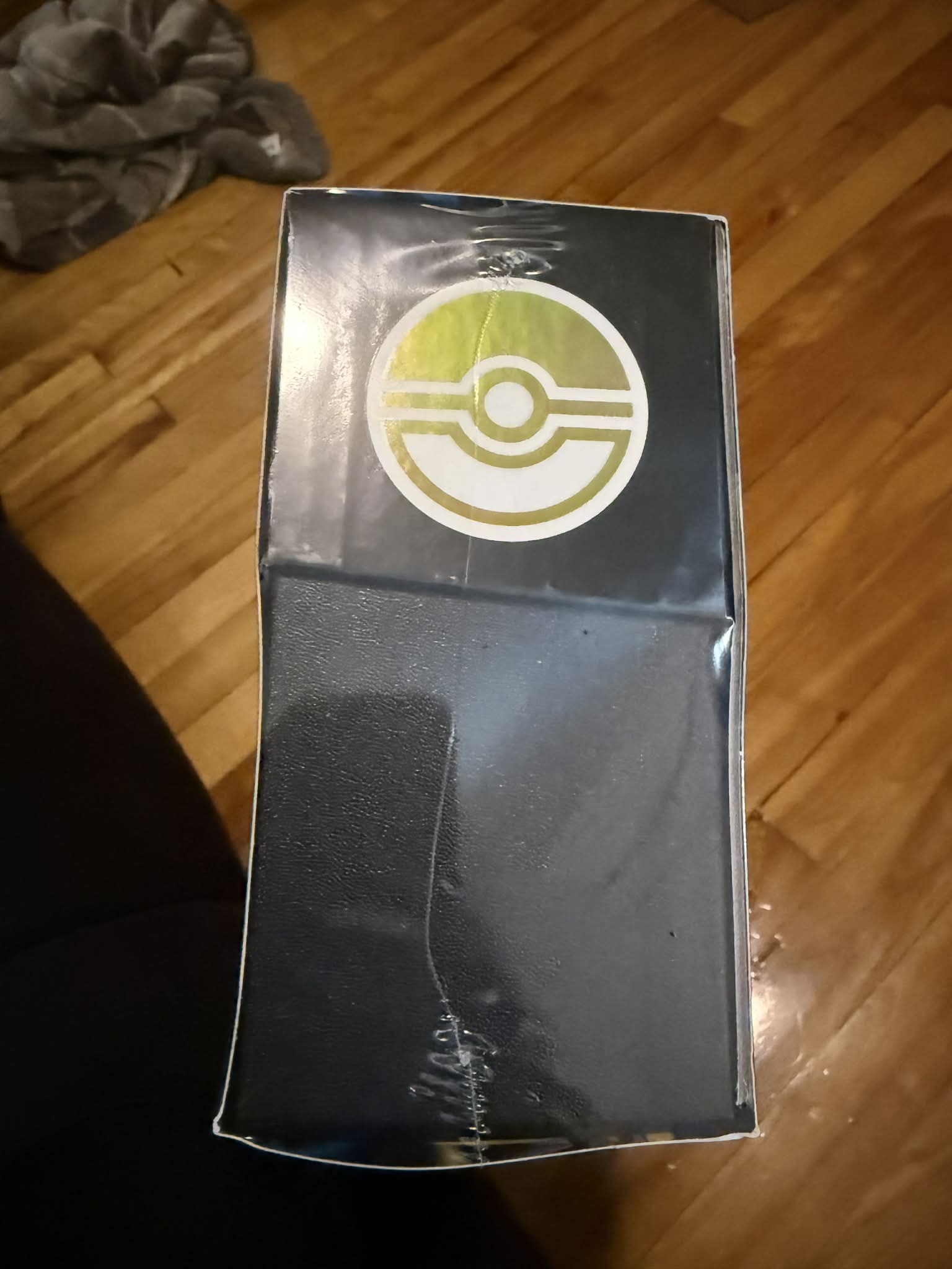 Mega Evolution Pokémon Center Elite Trainer Box (Mega Gardevoir)