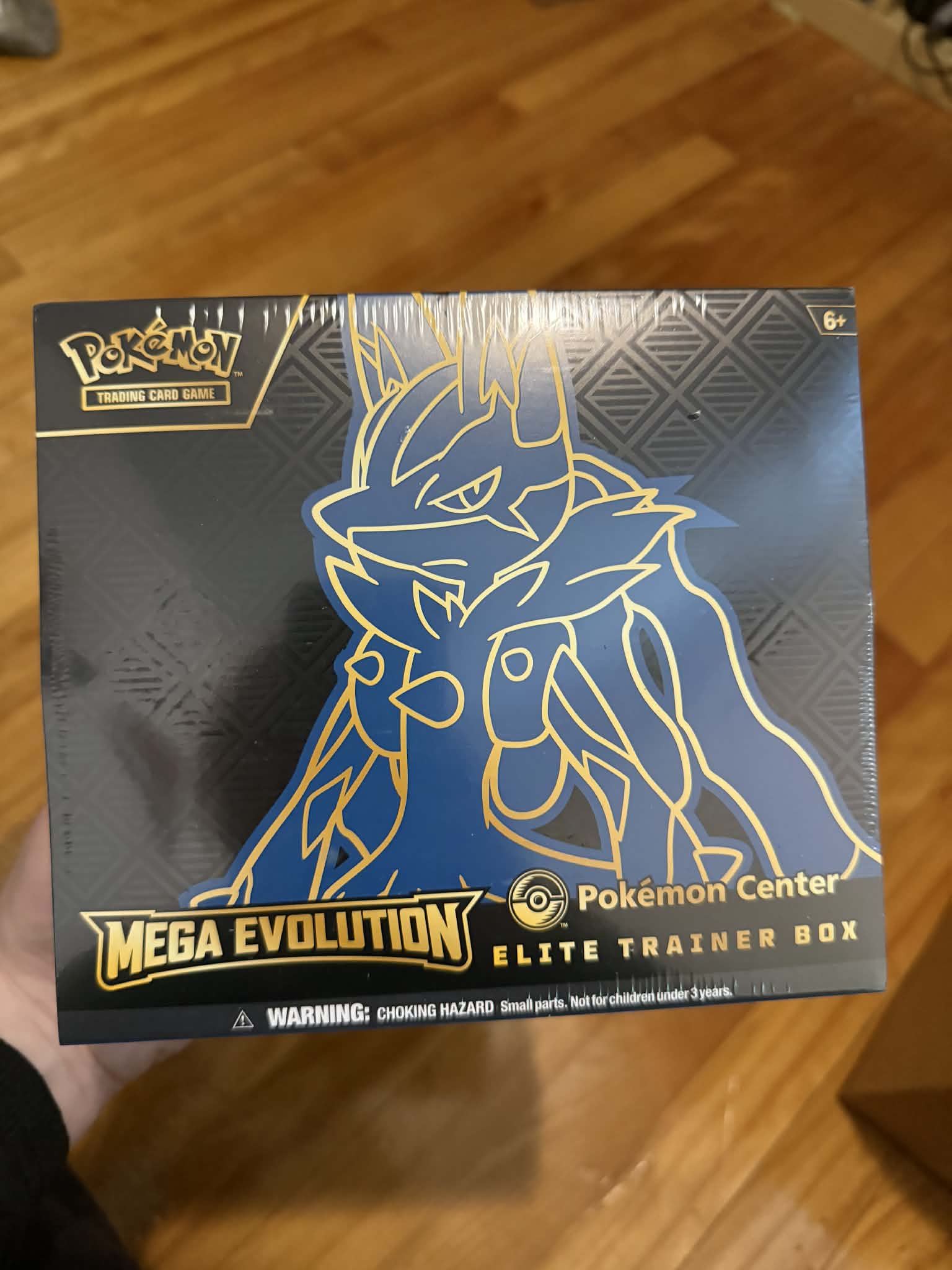 Mega Evolution Pokémon Center Elite Trainer Box (Mega Lucario)